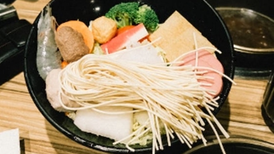 不少網友認為必點火鍋料為芋頭。(示意圖/取自pexels)