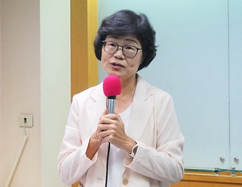 暨南大學社工系教授王珮玲表示，性別暴力防治應由國家扛起責任，總統府下設性別暴力防治辦公室，並提出國家短中長期性暴力防治行動計畫。現代婦女基金會提供