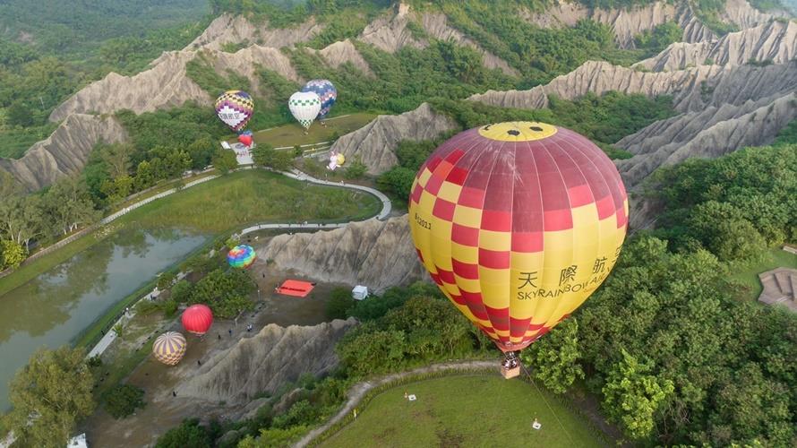 熱氣球活動線上售票部分已達9成。(圖/高雄市觀光局提供)