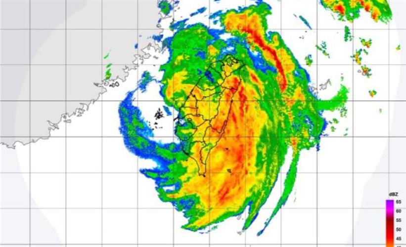 康芮颱風已減弱為中颱。(圖/摘自氣象網)