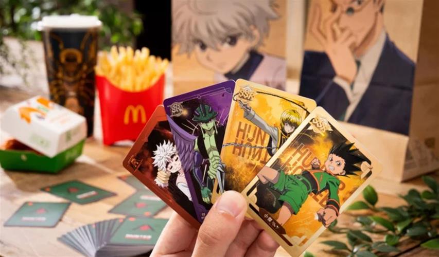 「《獵人》角色盲卡包」每包4張，全台限量30萬包。(圖／麥當勞提供)