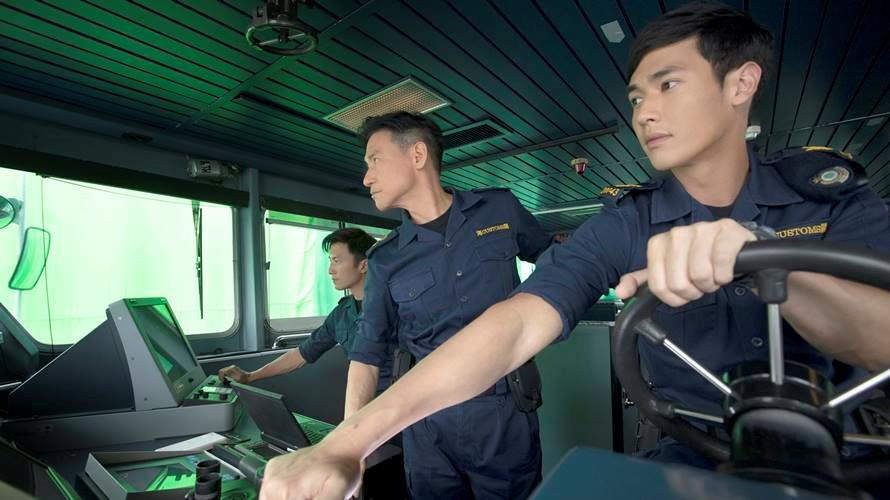 張學友和謝霆鋒等人親自到海關基地進行拍攝。（圖／華映提供）
