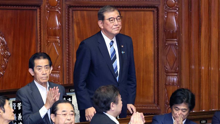 日本自民黨新任總裁1日下午在眾院全體會議首相指名選舉中,當選第102任首相。(圖/摘自X)