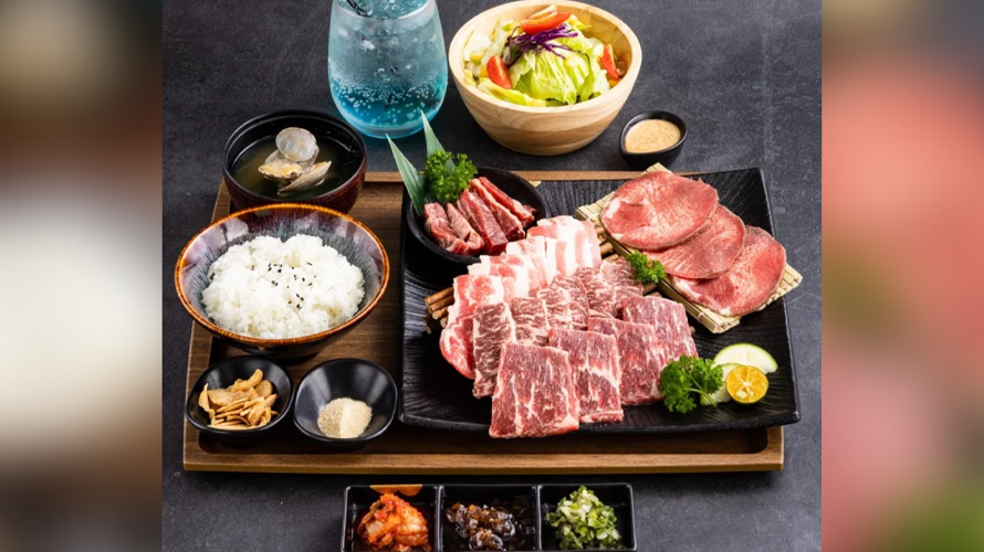 「IKIGAI燒肉」提供牛肉盛合套餐等多種選擇。(圖 / 全家餐飲提供)