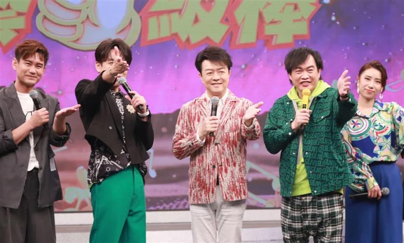 《綜藝一級棒》左起為吳俊宏、許志豪、翁立友、康康、陳怡婷。(圖／中視提供)