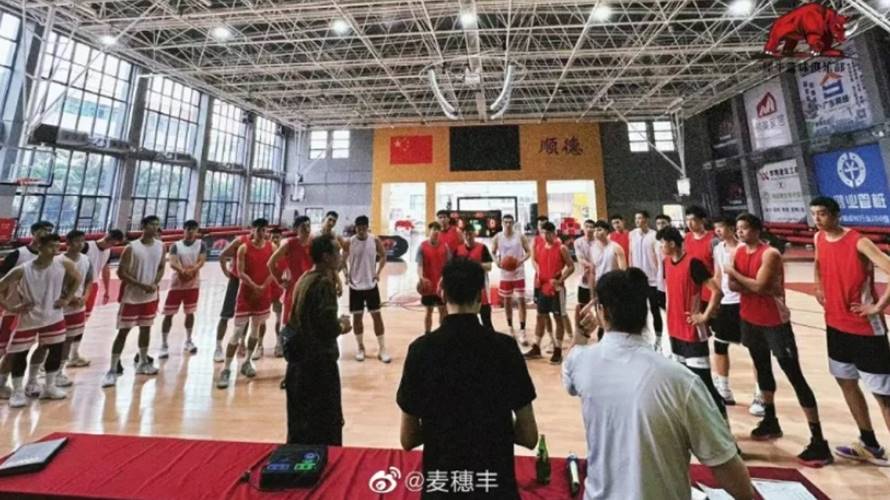 鋼鐵人老闆錢濤成立新球隊加入大陸NBL。(圖/翻攝自麥穗丰微博)