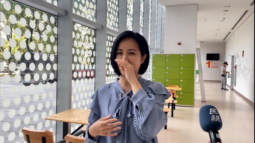 陳仙梅鏡頭前落淚。（圖／民視提供）