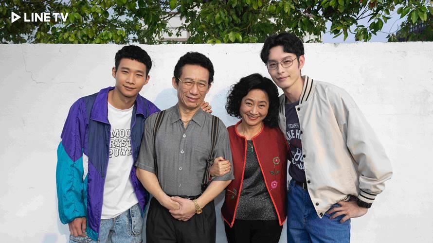 《華麗計程車行》主演曹佑寧(右起)、楊麗音、郭子乾、黃冠智。(圖/LINE TV提供)