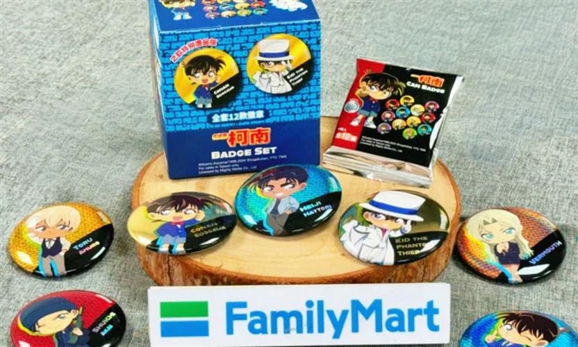 全台全家店內消費指定商品單筆滿99元,即可以59元加價購「限量紀念徽章」。(圖 / 全家提供)