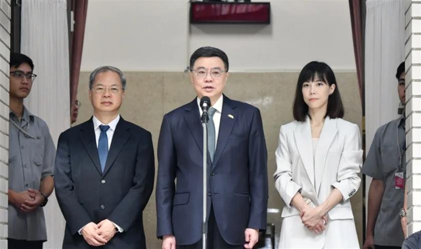 行政院長卓院長今天赴立法院施政報告及備詢。(圖/行政院提供)