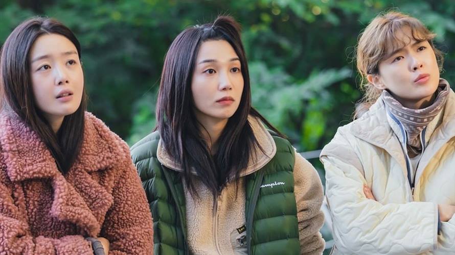 韓善伙（左起）、鄭恩地、李先彬回歸《酒鬼都市女人們2》。（圖／愛奇藝國際站提供）