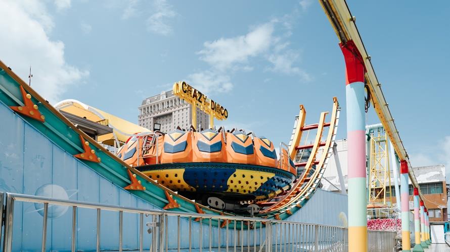 「大立空中樂園」為演出場地。(圖/高雄市文化局提供)